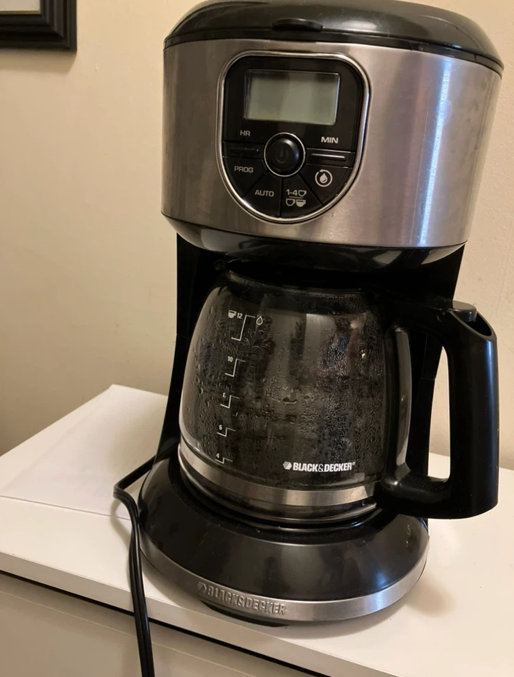 Black & Decker 12-Cup Coffee Maker - photo 2