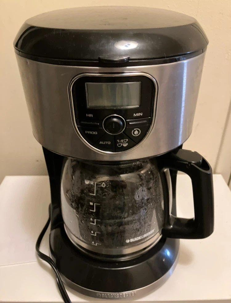 Black & Decker 12-Cup Coffee Maker - photo 4