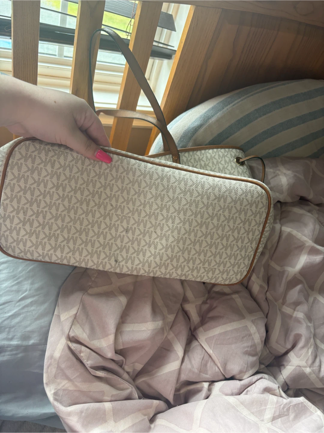 MK Tote - photo 3