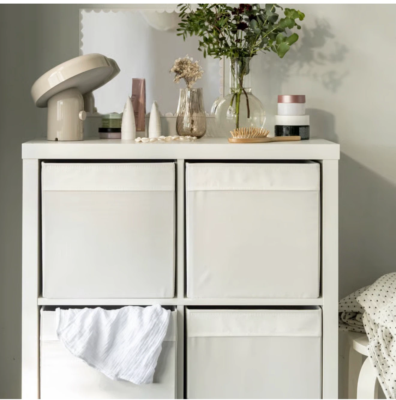 IKEA KALLAX 4-Cube Shelf Unit - photo 3