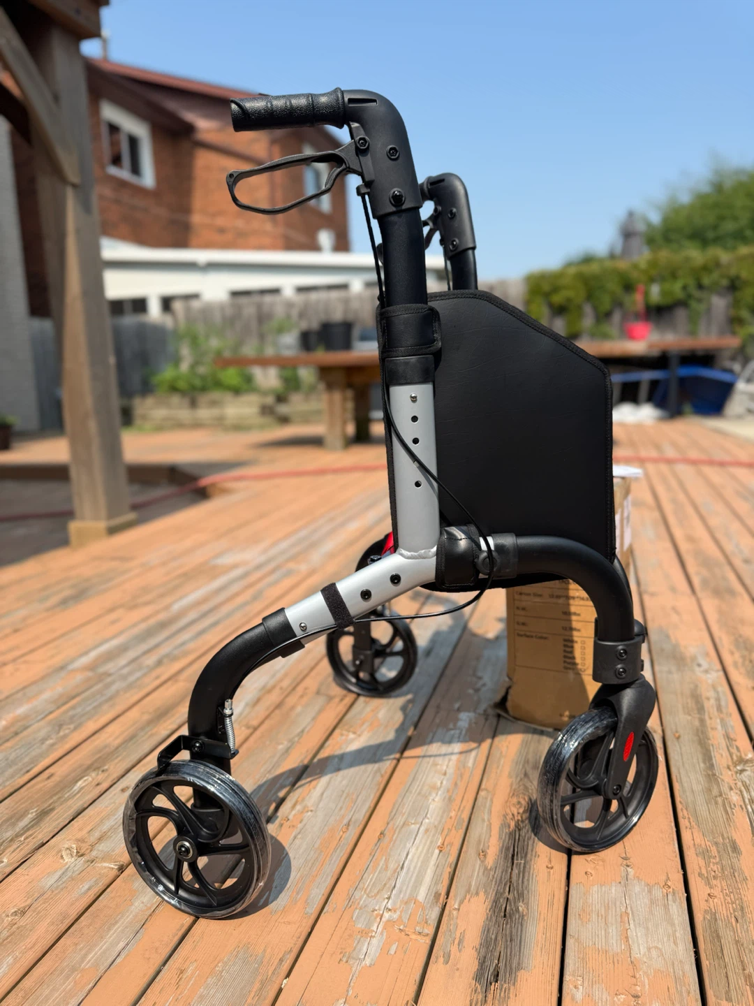 Retaoldth 3-Wheel Rollator Walker