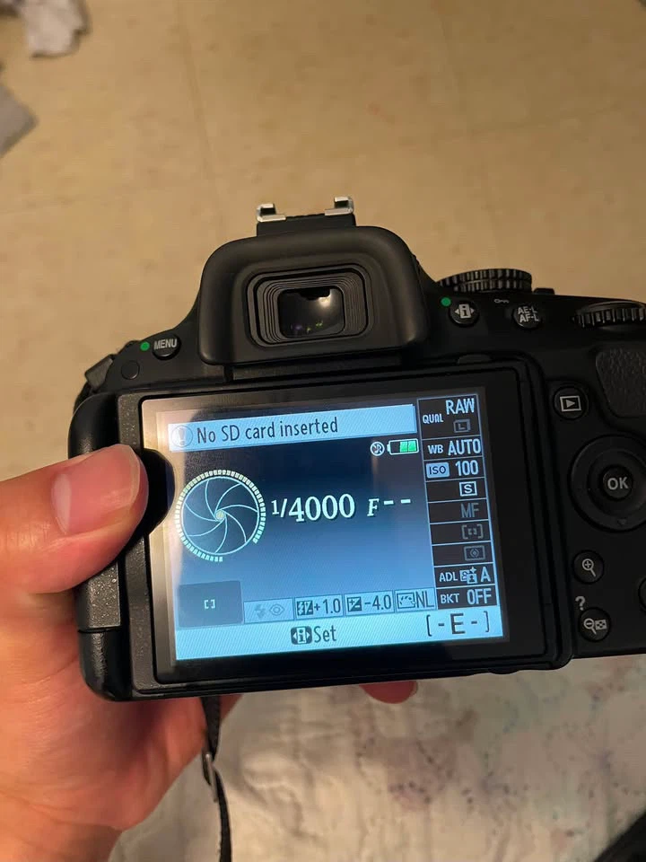 Nikon D5100 DSLR - photo 4