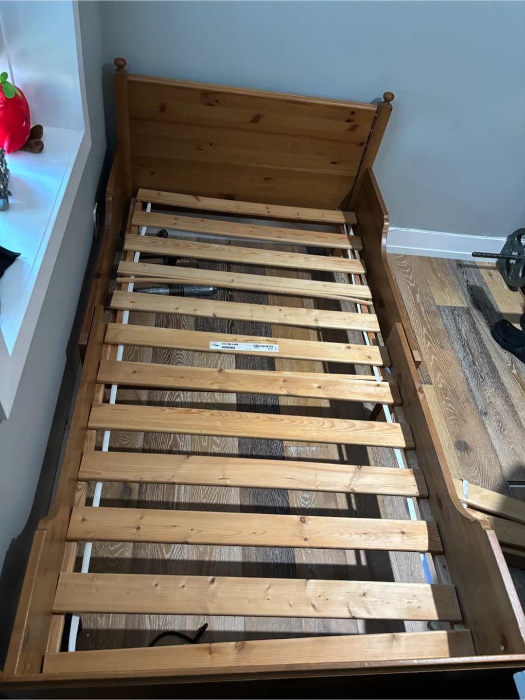 Wooden Twin Bed Frame - photo 3