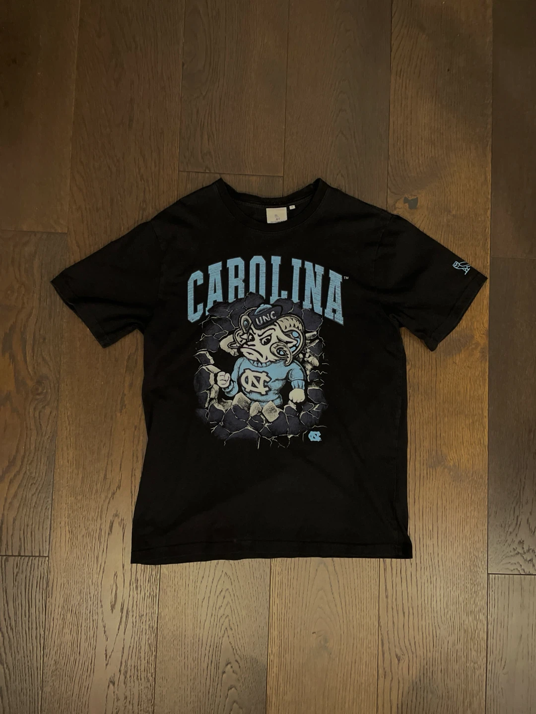 OVO x NCAA UNC Tee