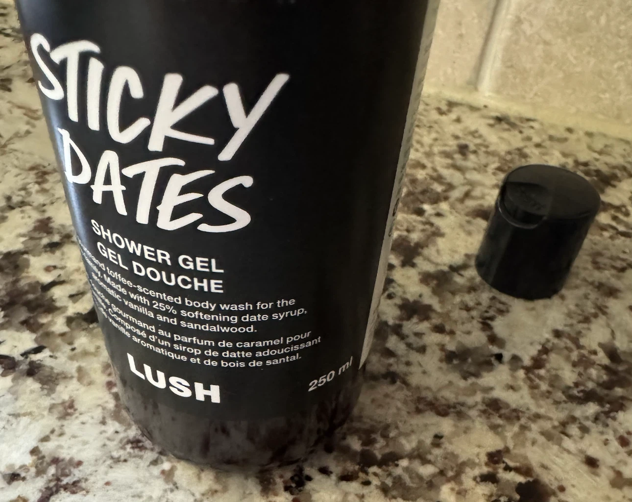 Lush Sticky Dates Shower Gel 250ml - photo 4