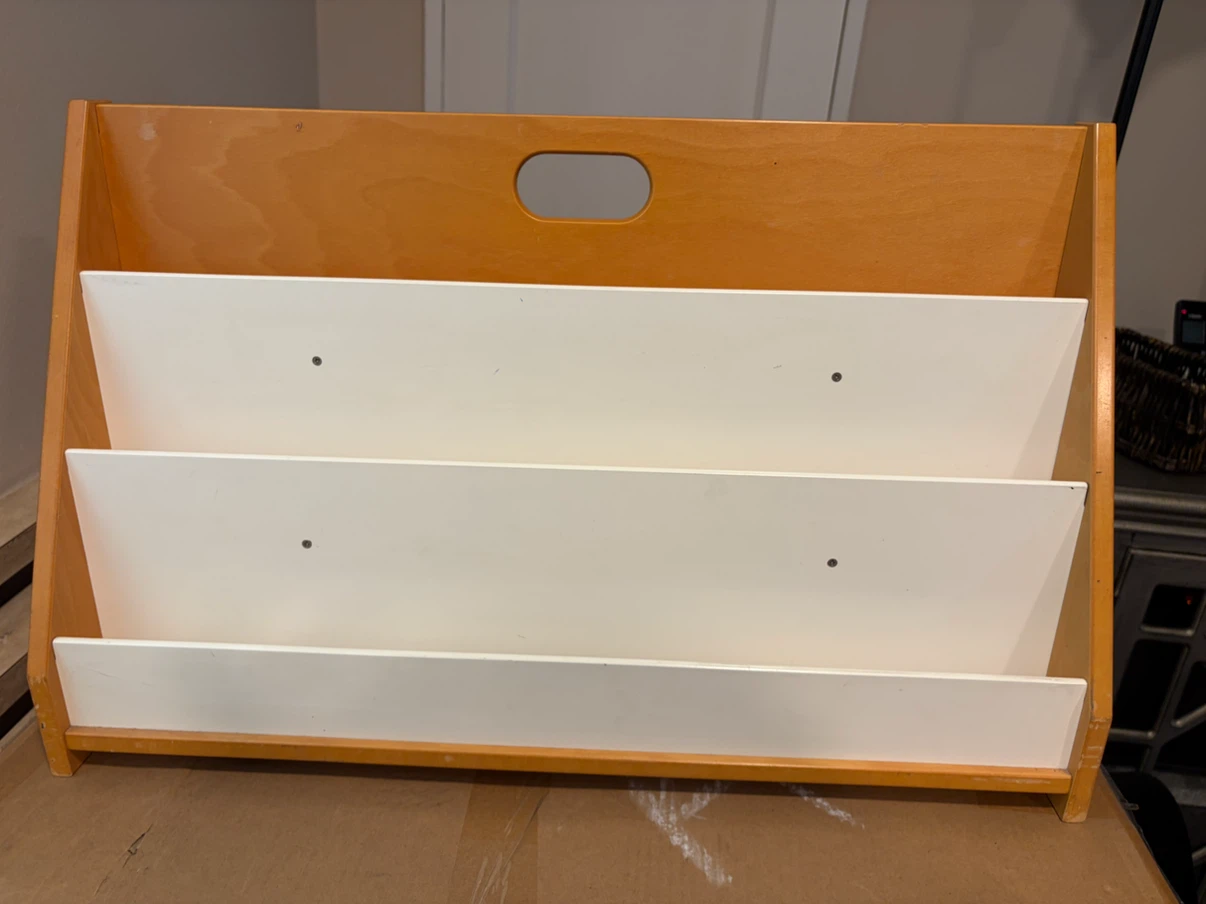 Wooden Book and Magazine Holder - photo 2