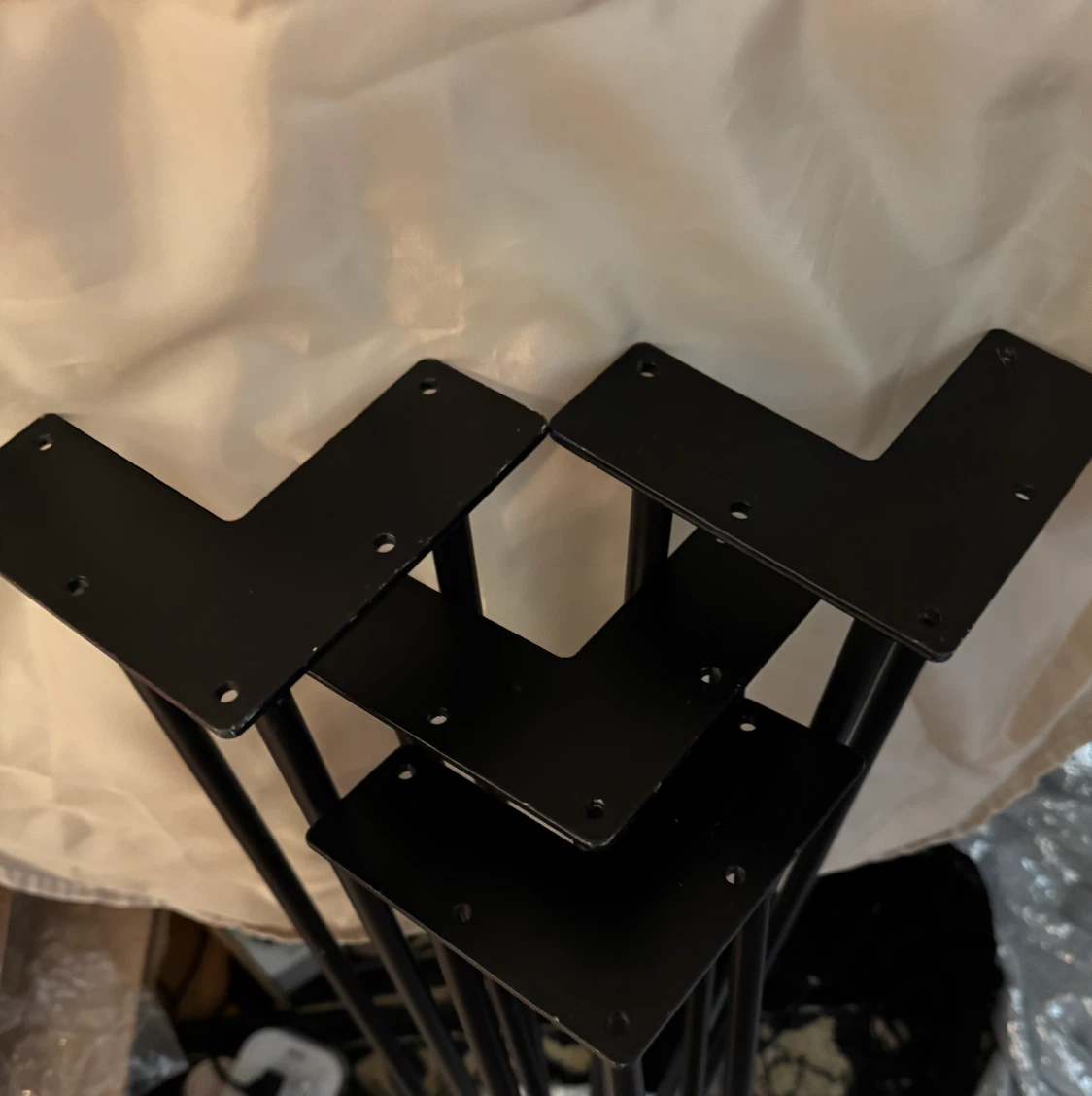 Set of 4 Black Metal Hairpin Legs - photo 3