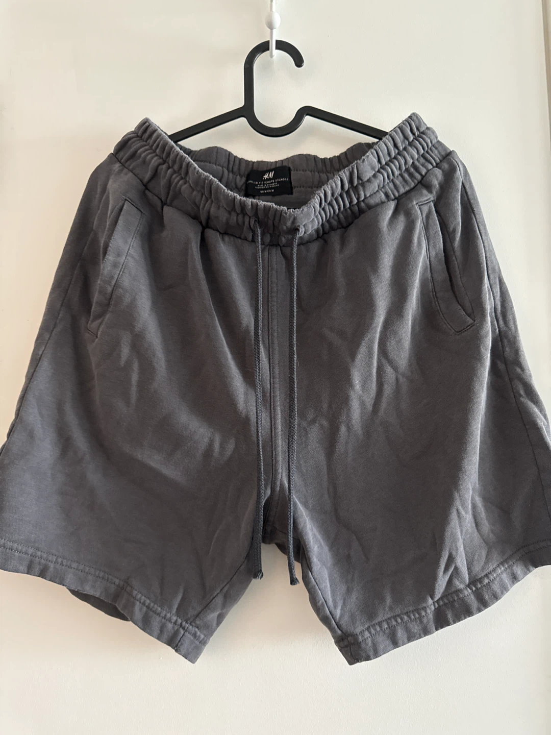 Bundle of 2 H&M Men Sweat Shorts - photo 2