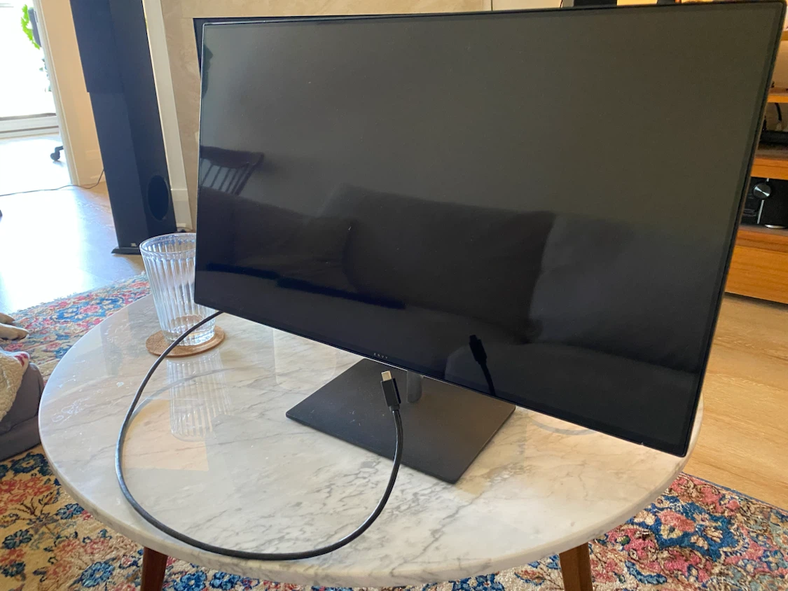 HP Envy 24” monitor USB-C PD