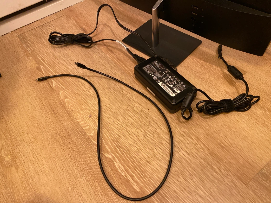 HP Envy 24” monitor USB-C PD - photo 5