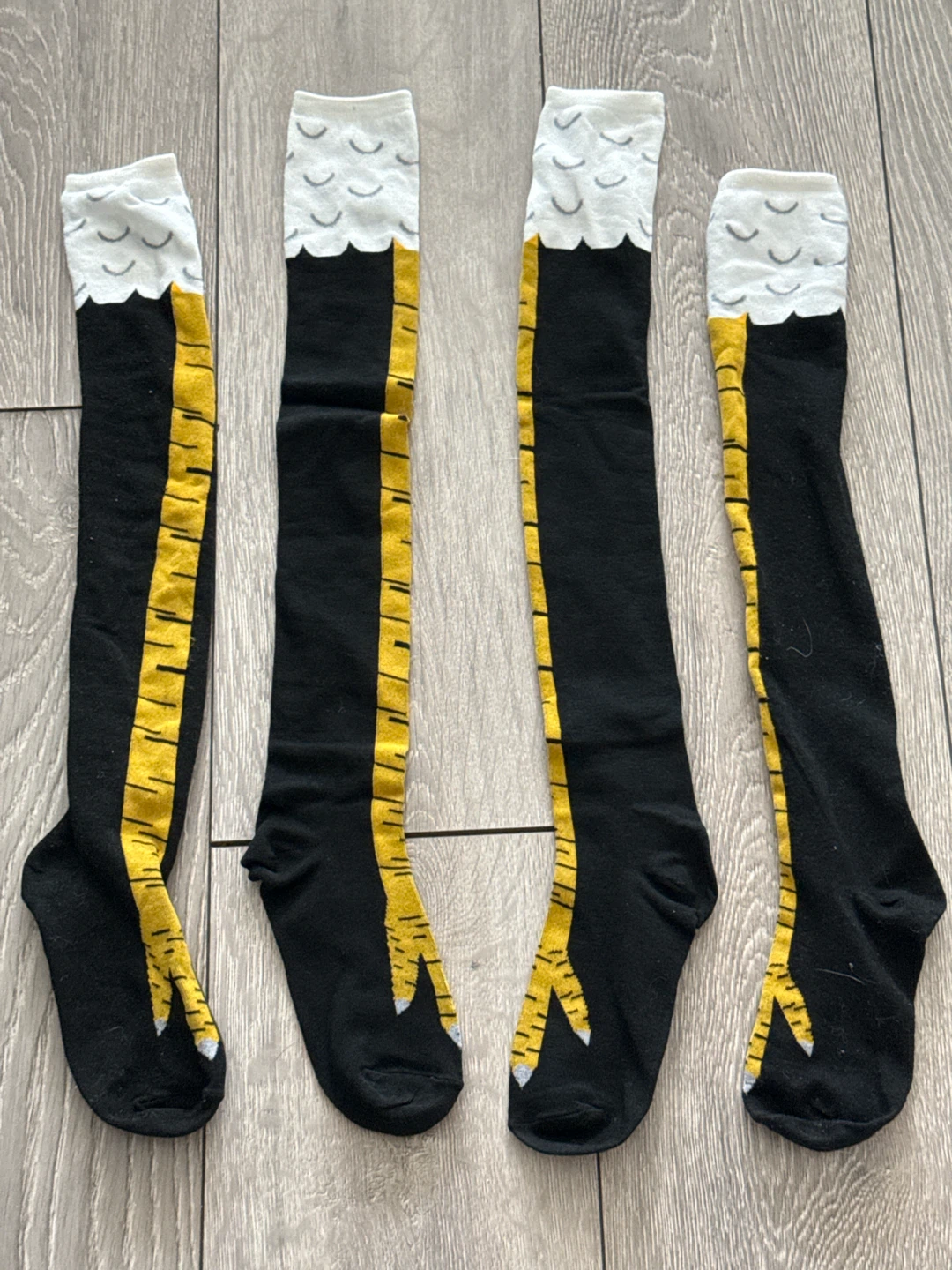 2 Pairs of Chicken Leg Knee-High Funny Socks - photo 2