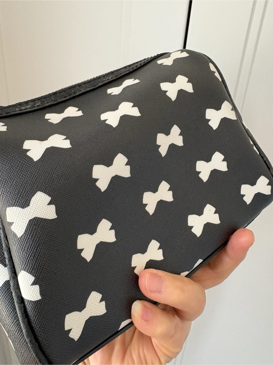 Kate Spade Black Bow Crossbody Bag - photo 4