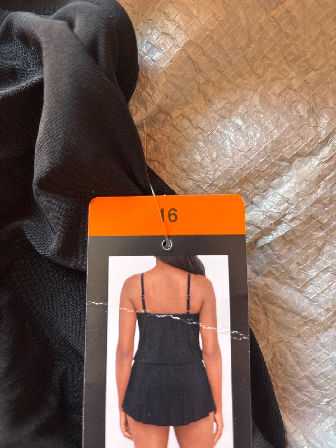 Miraclesuit Vanishing Act Black Romper Size 16 - photo 3