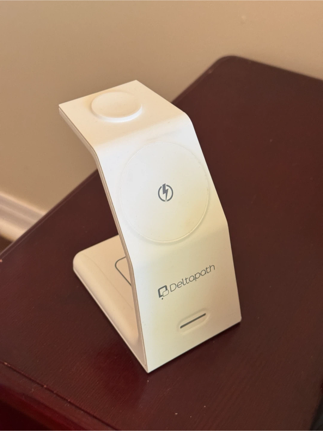 MagSafe 3-in-1 Wireless Charging Stand