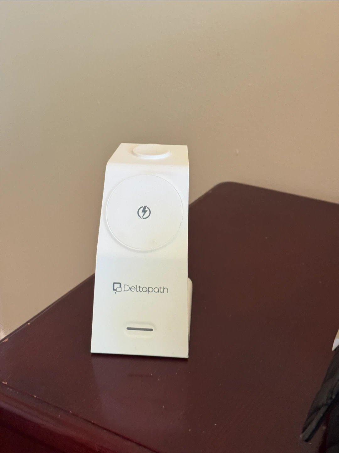 MagSafe 3-in-1 Wireless Charging Stand - photo 4