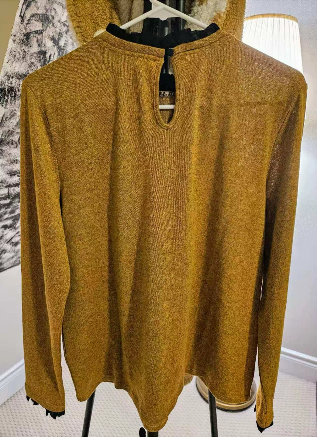 SUZY Women's Mustard Long Sleeve Top - NEED TO SELL EVERYTHING - photo 3