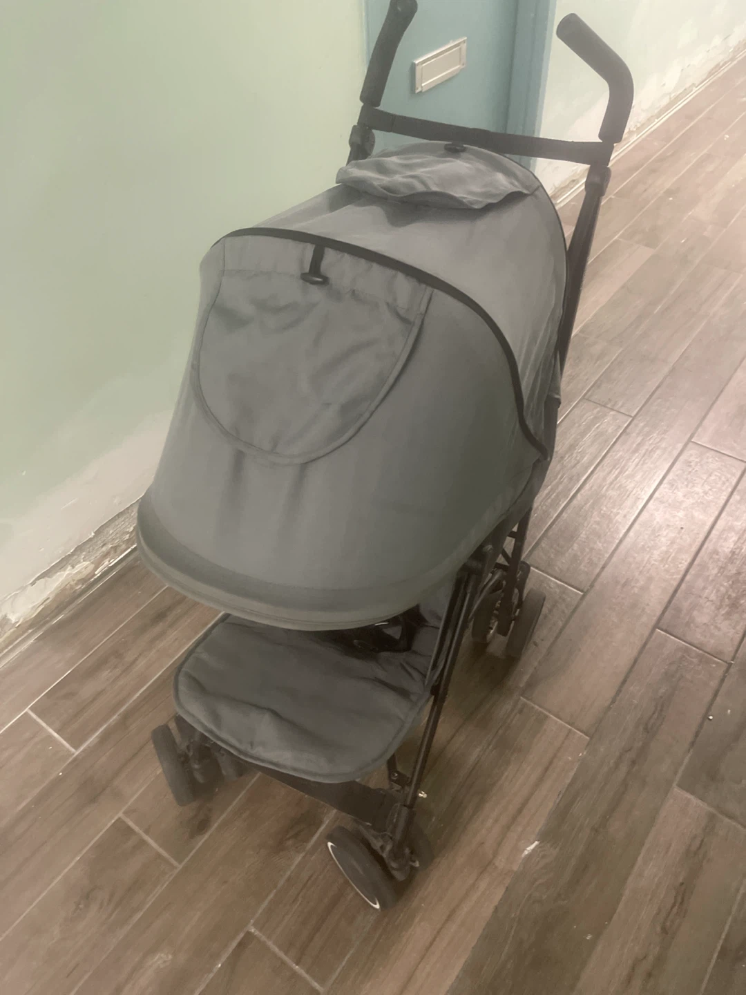 Gallant Grey Stroller