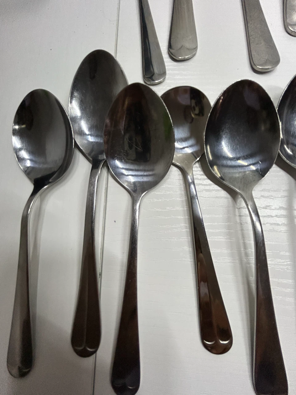 The Main Course   Stainless Flatware Set of 57 - photo 2
