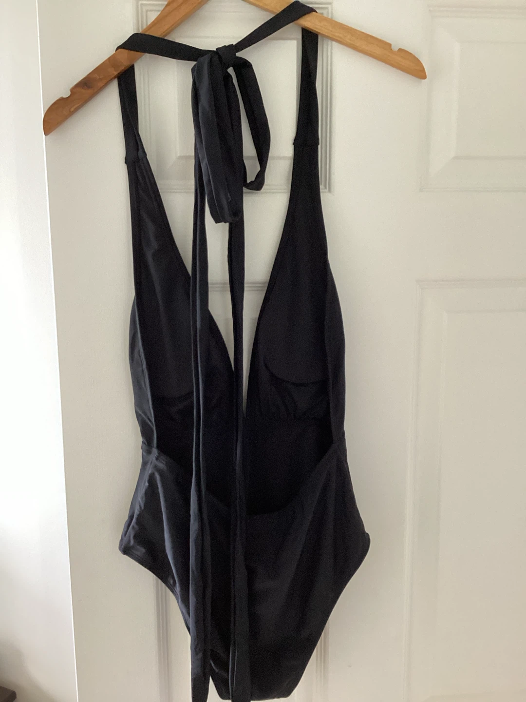 New S elegant Black Halter Neck One-Piece Swimsuit - photo 3