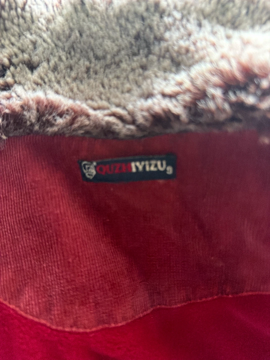 Quzhyizu Red Corduroy Coat with Faux Fur Trim - photo 3