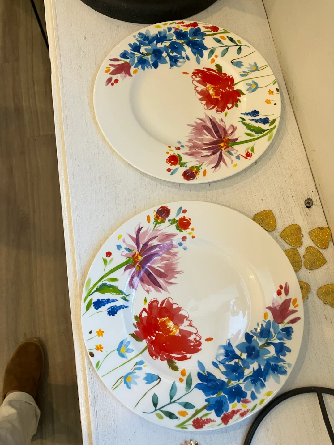 Collectible plates