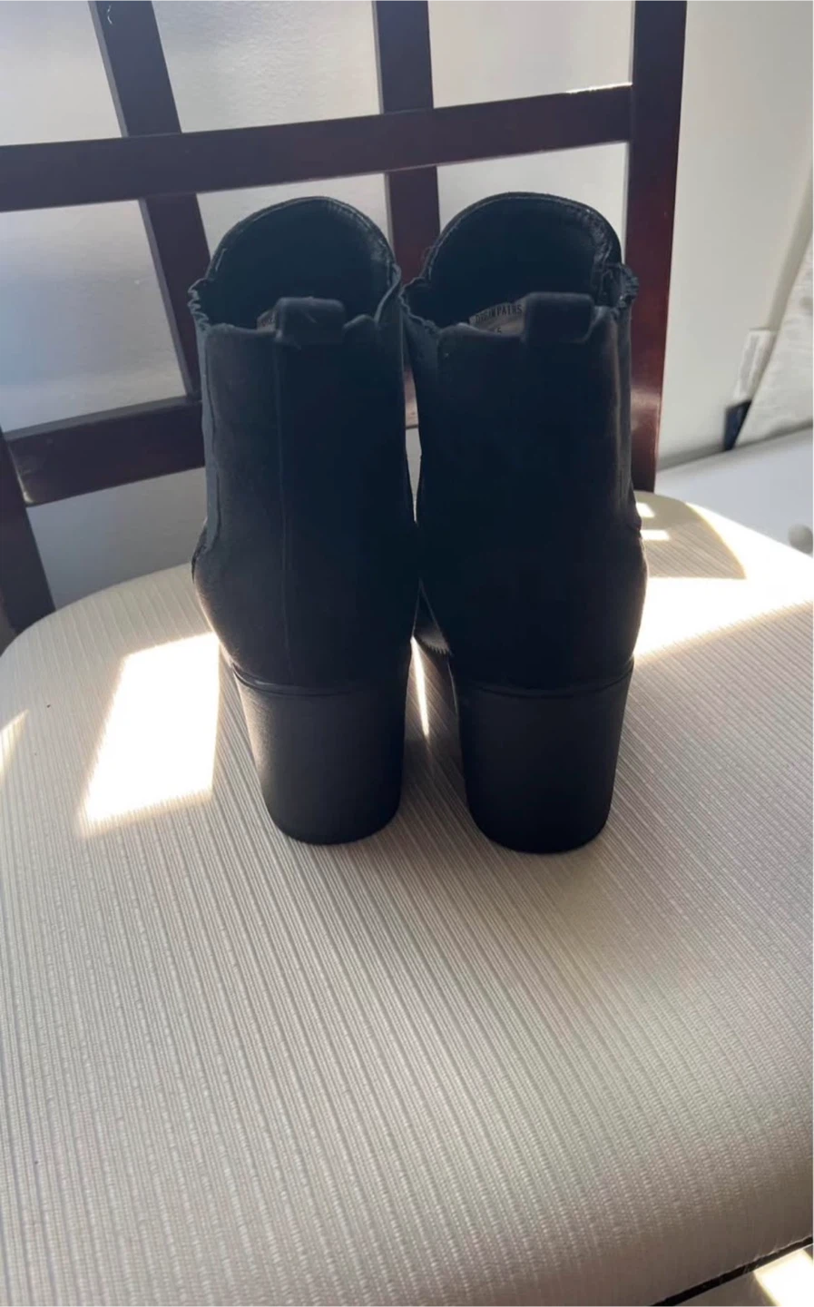 Dream Pairs Black Suede Chelsea Boots - photo 3