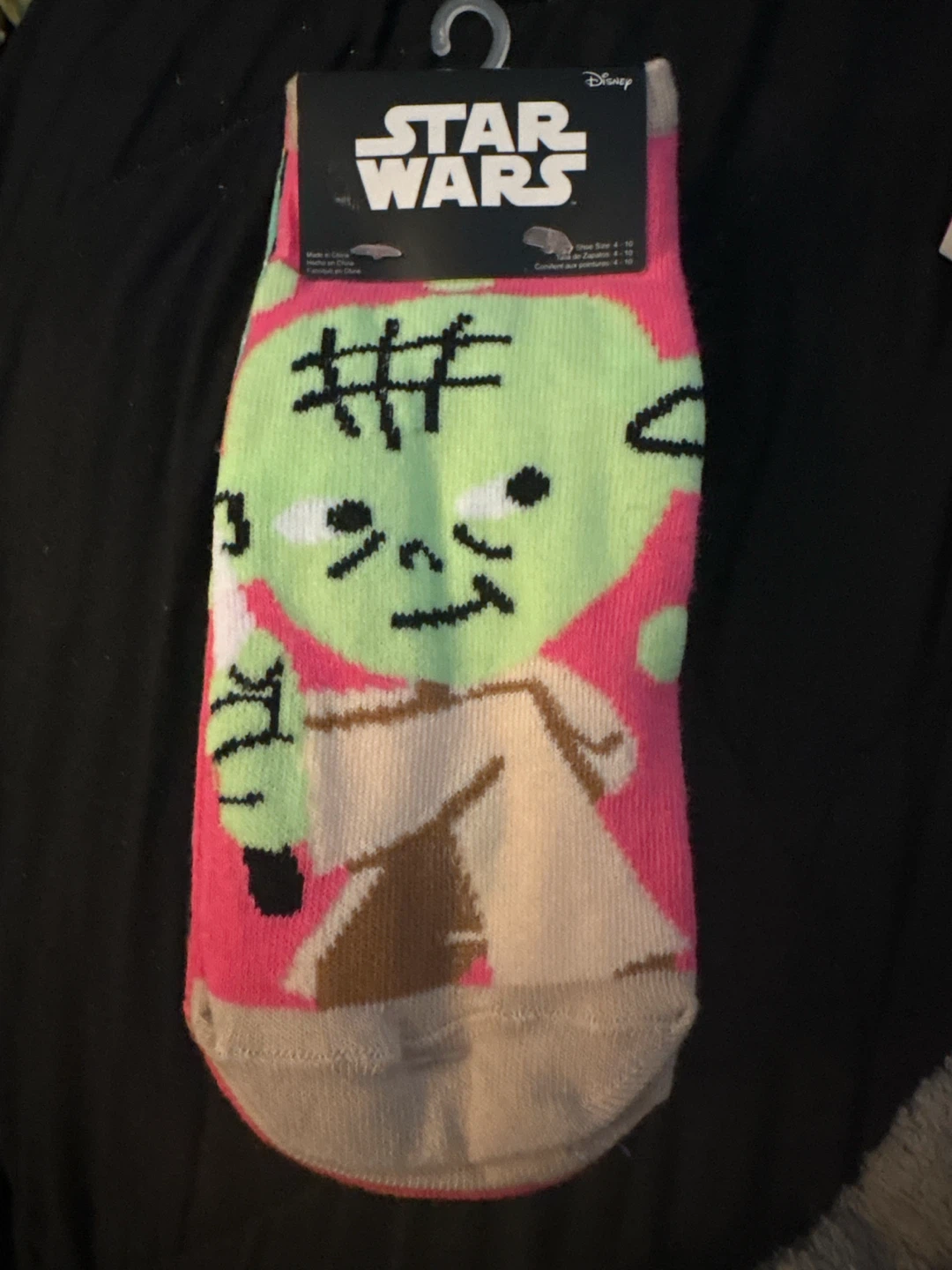 Star Wars 6 pack of socks size 4-10 NEW