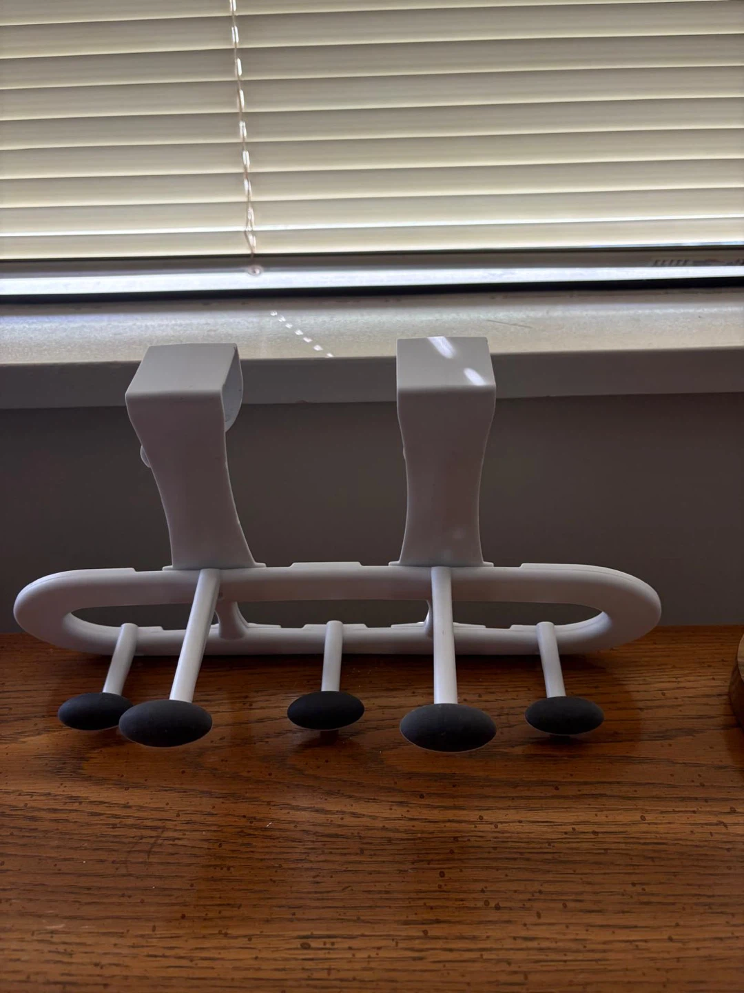 White Over-the-Door Hook Rack - photo 2