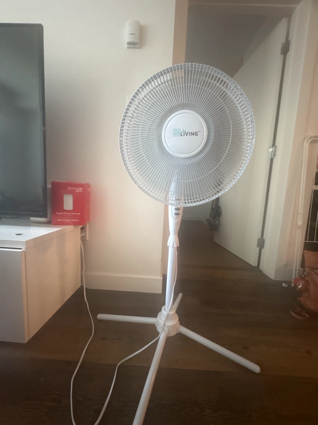 LivingStand Fan
