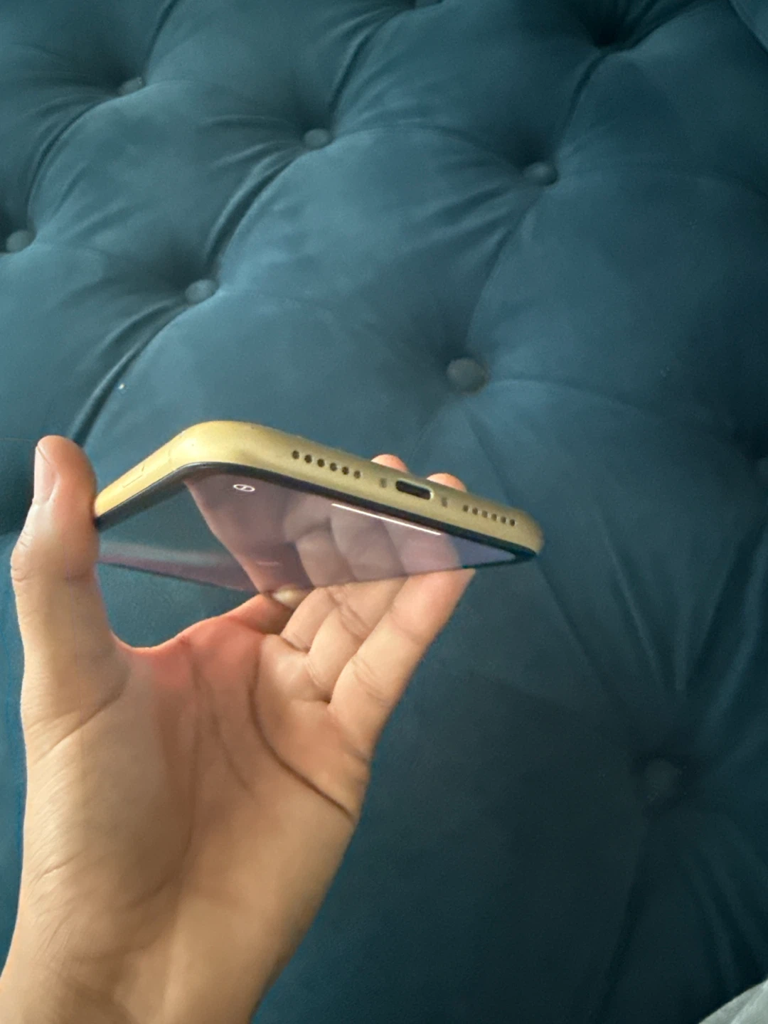 Apple iPhone XR Yellow - photo 4
