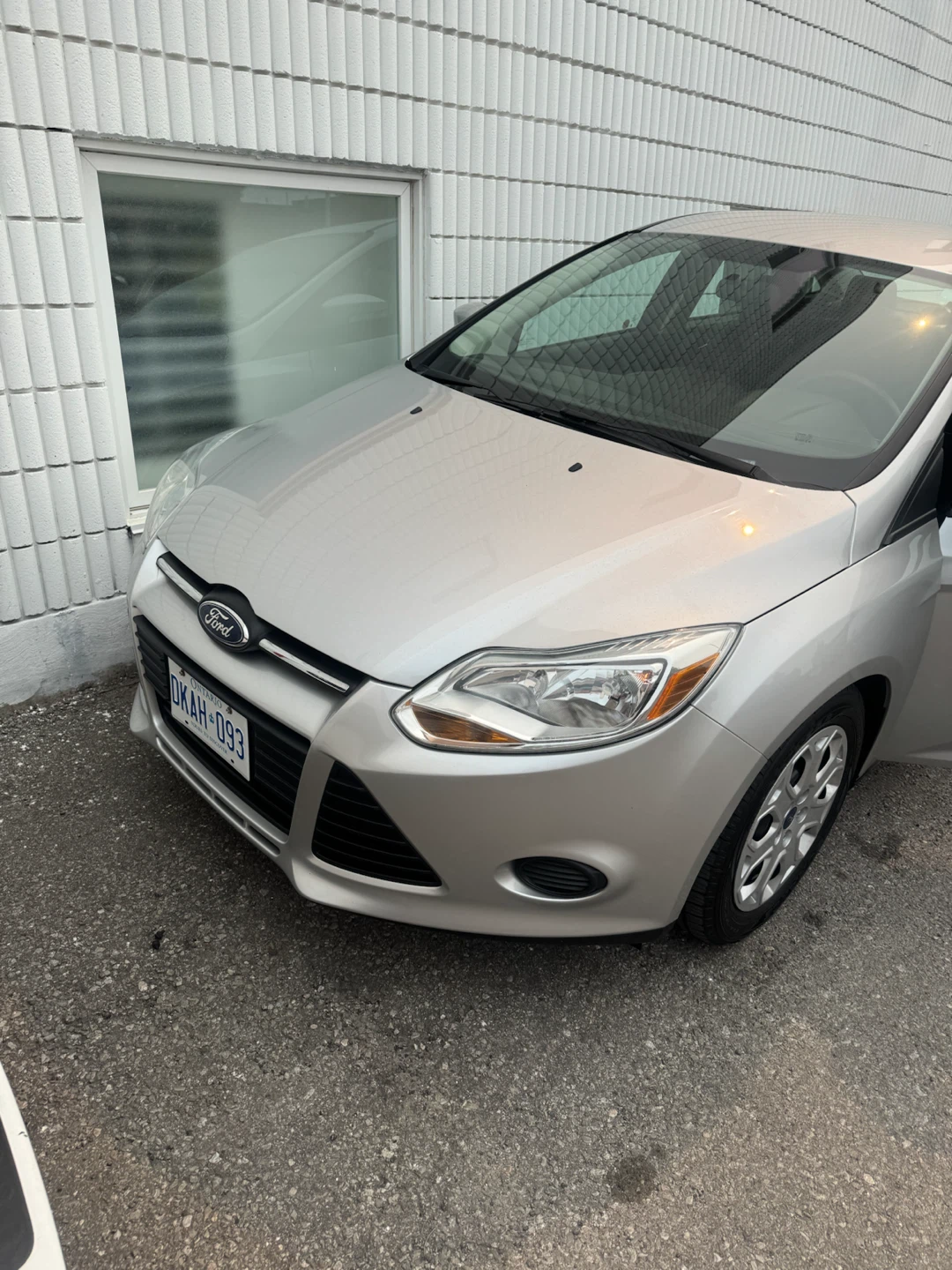 2014 Ford Focus SE Sedan 2.0L - photo 2