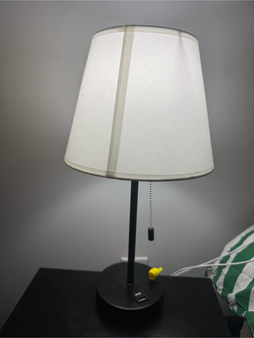 Desk Lamp with USB Ports - photo 5