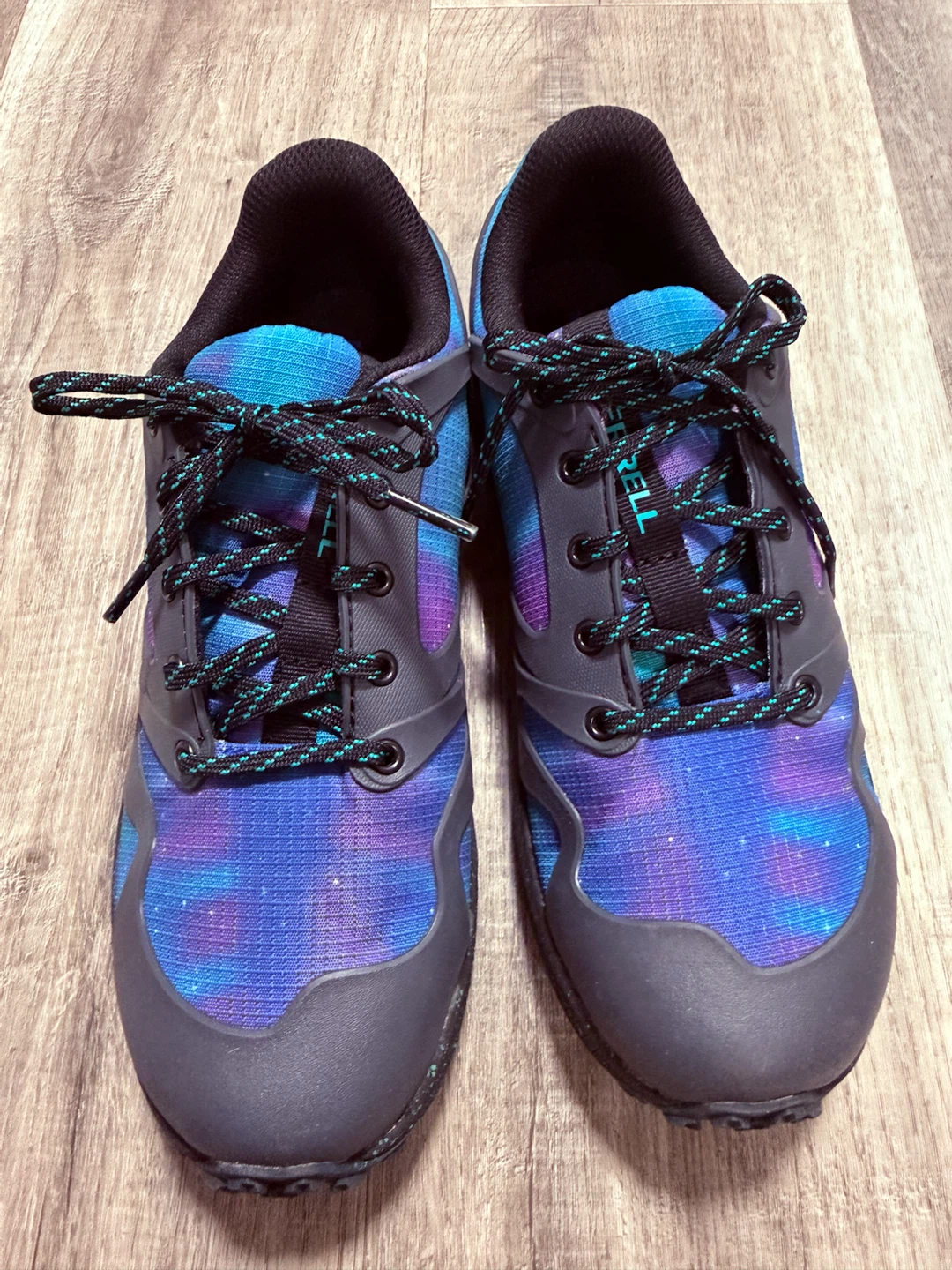 Merrell Trail Hiking Shoes - youth US 5.5 / EU 36.5