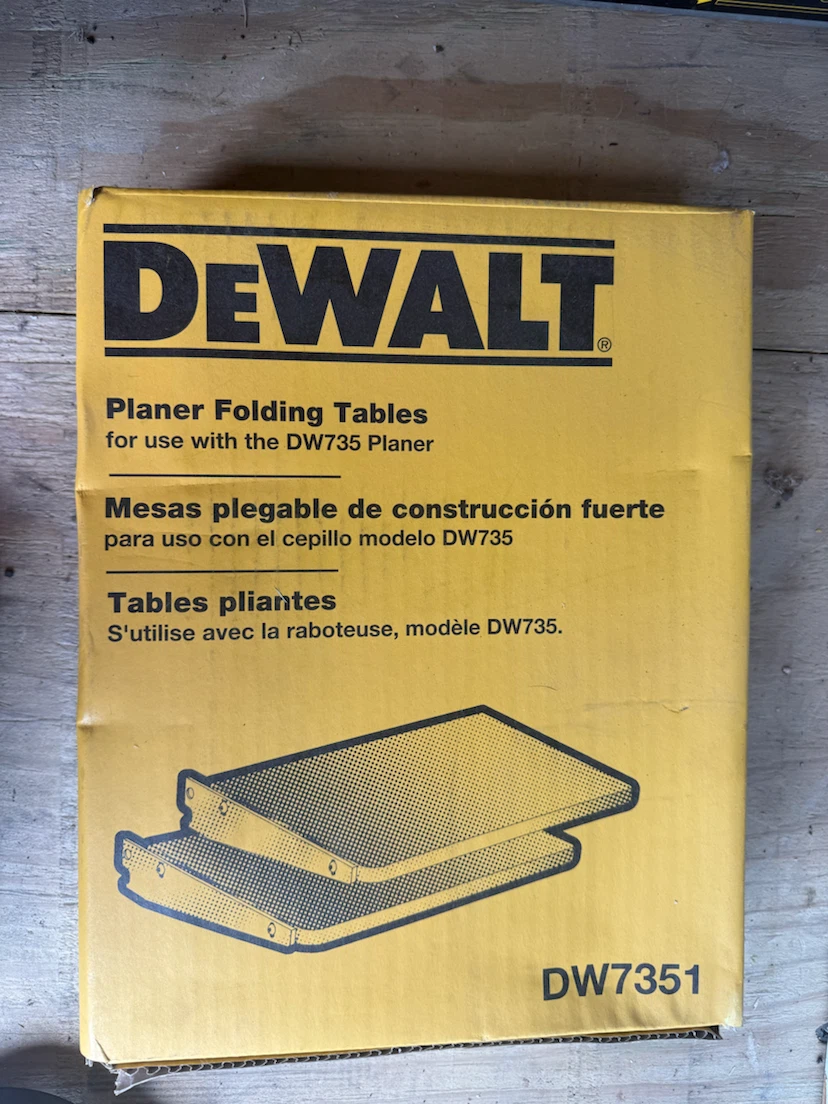 LIKE NEW DEWALT Planer including tables - photo 3