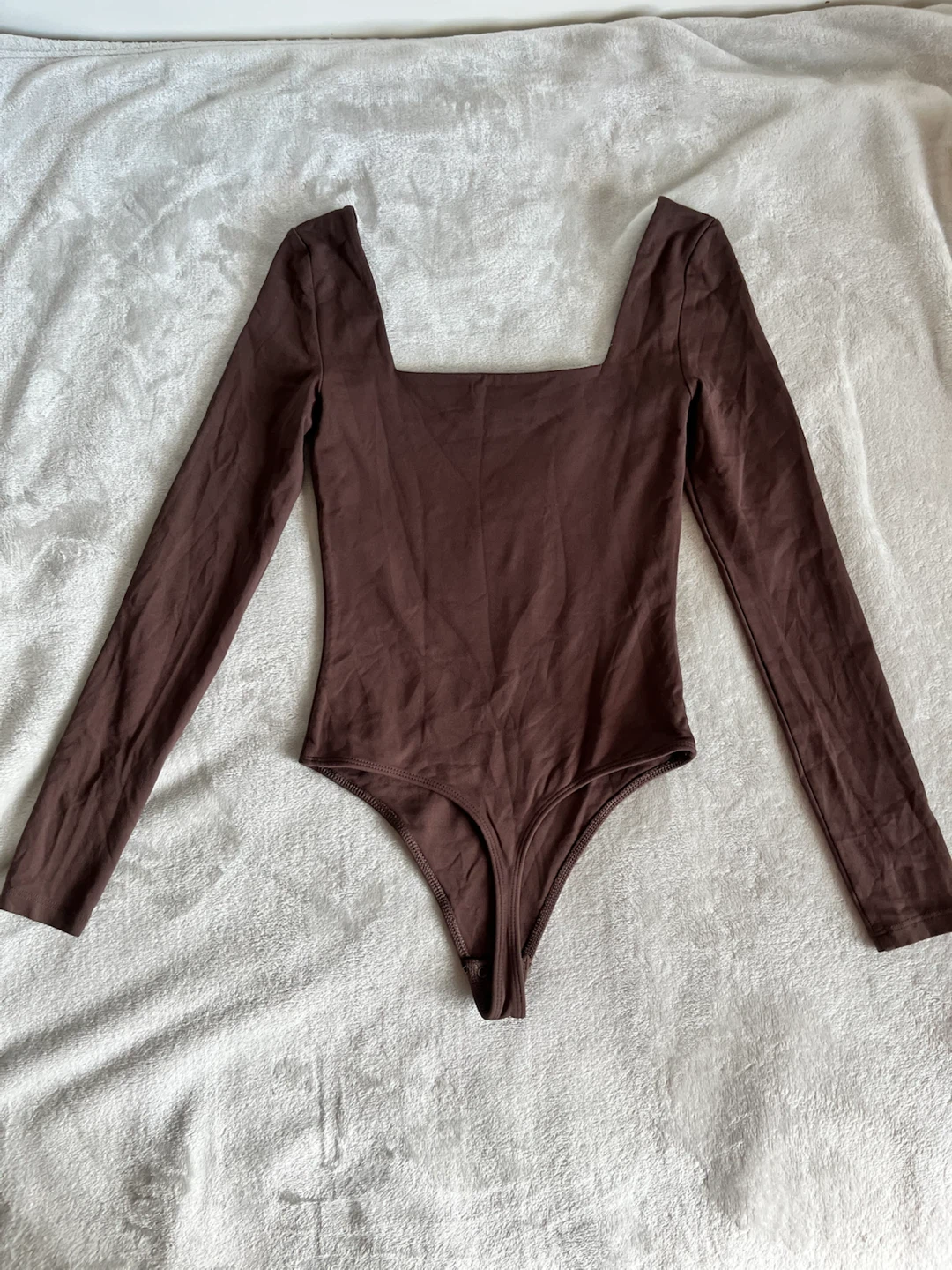 Aritzia Babaton Long Sleeve Square Neck Bodysuit - Brown - XS - photo 2