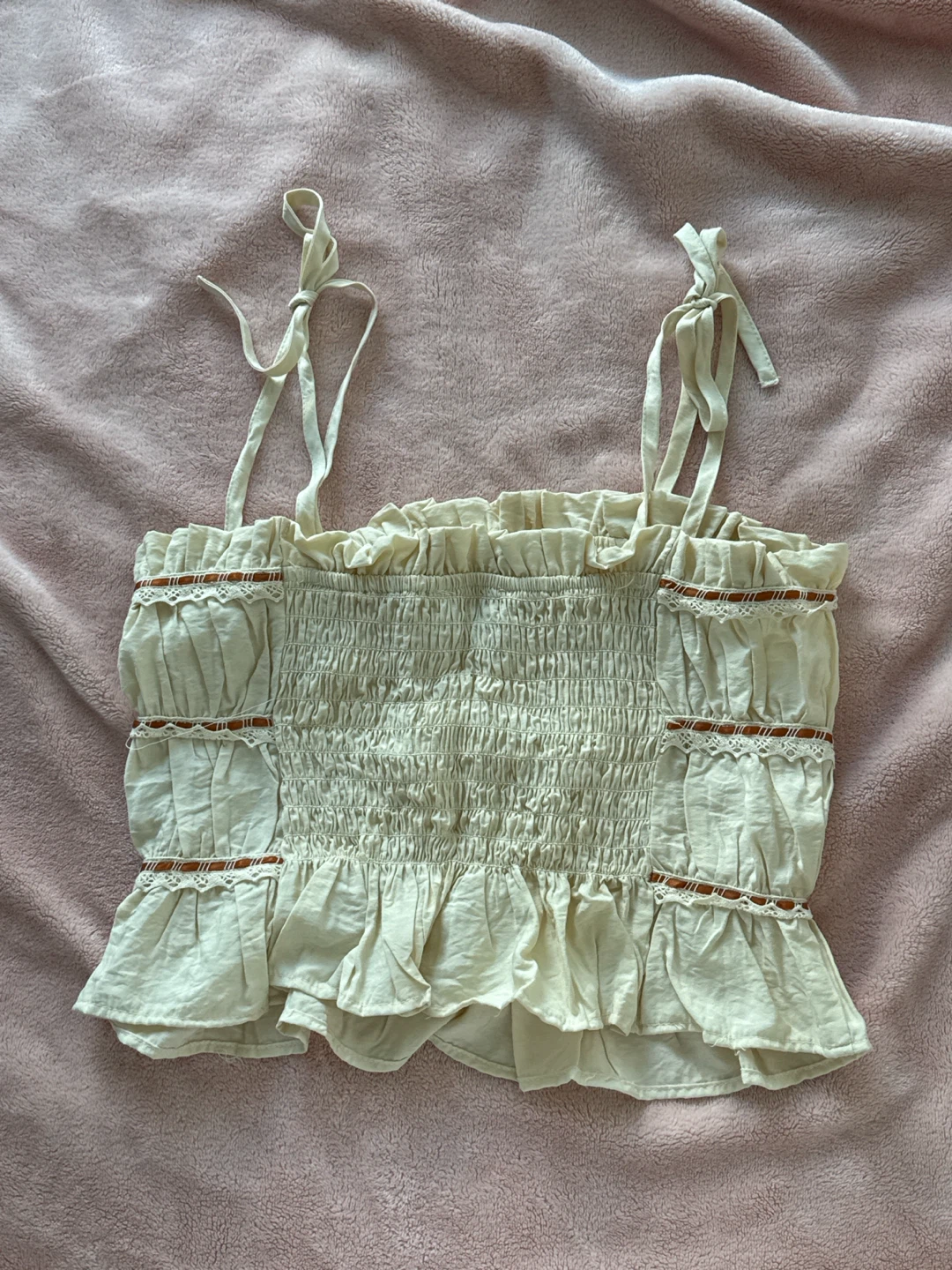 thirty & thirty cream smocked tie strap crop top - photo 3