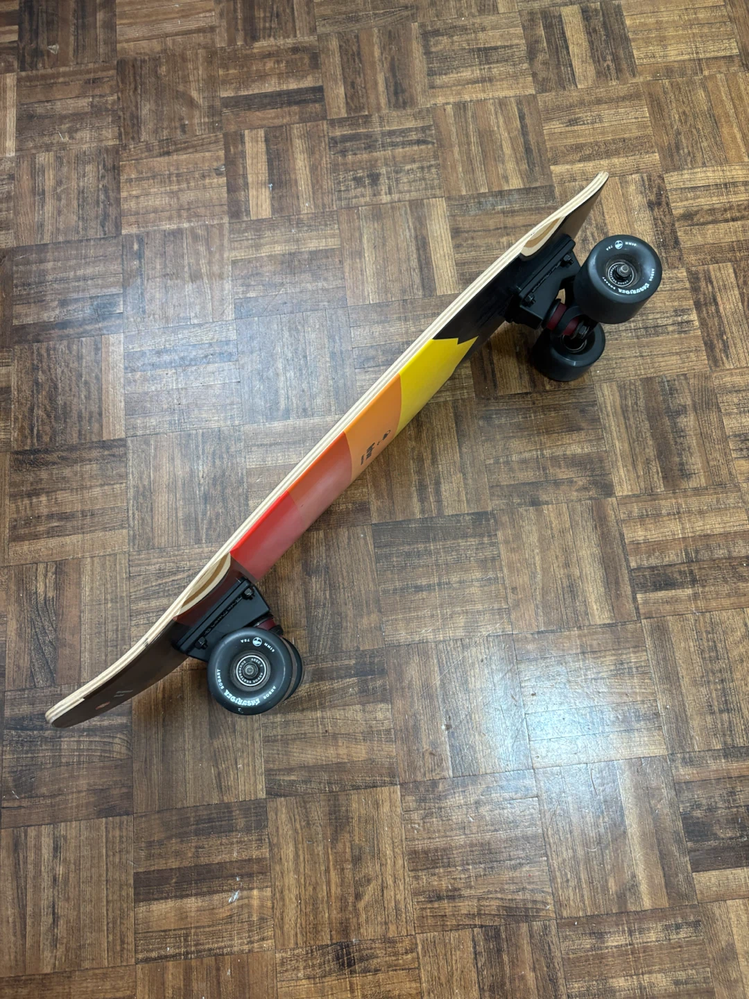 Arbor Skateboard - photo 2
