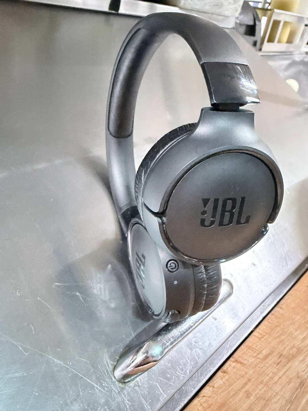 JBL BT520 Over-Ear Headphones - photo 3