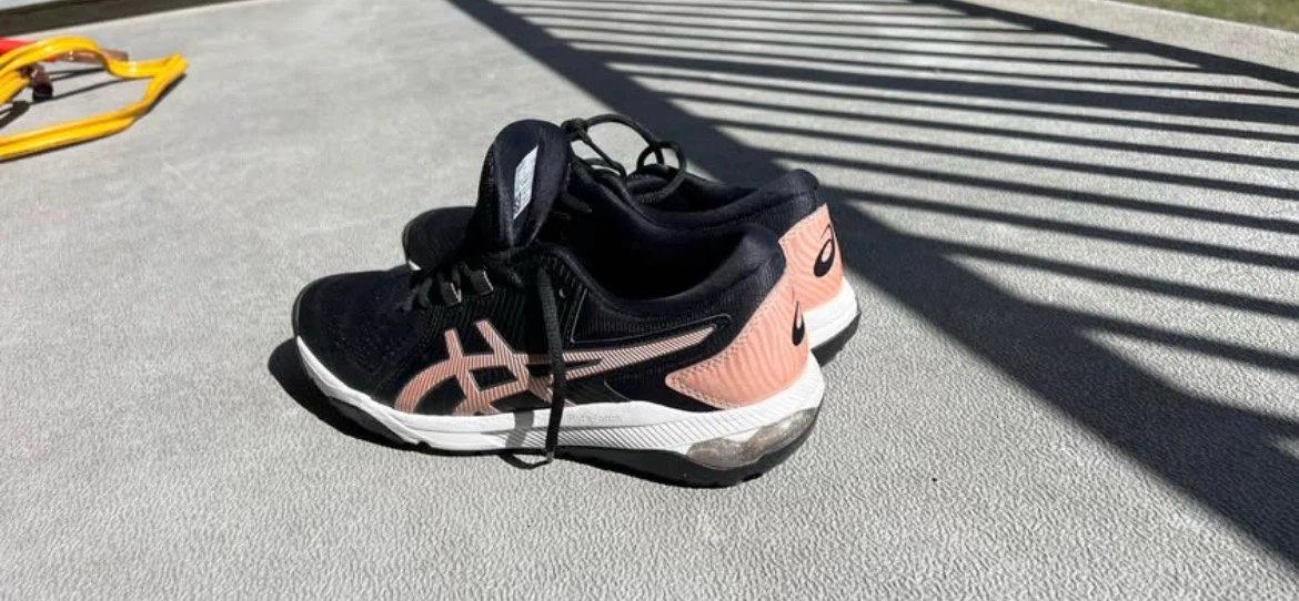 ASICS Women's Black & Rose Gold Golf Shoes Size 8.5