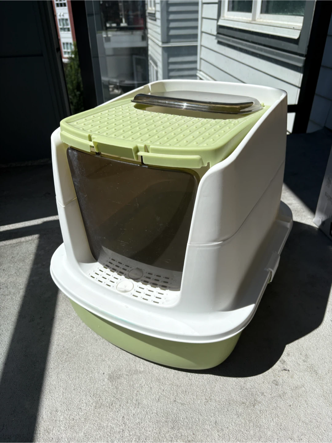 Green and White Cat Litter Box