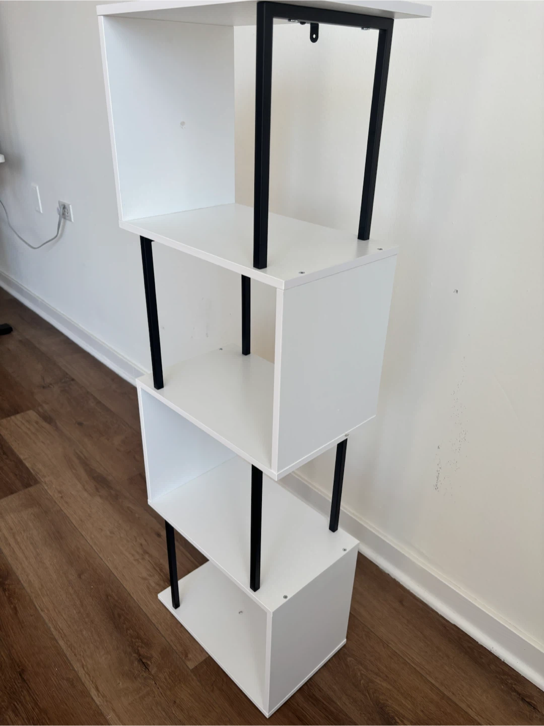 4-tier S-shaped Geometric Bookshelf - photo 3