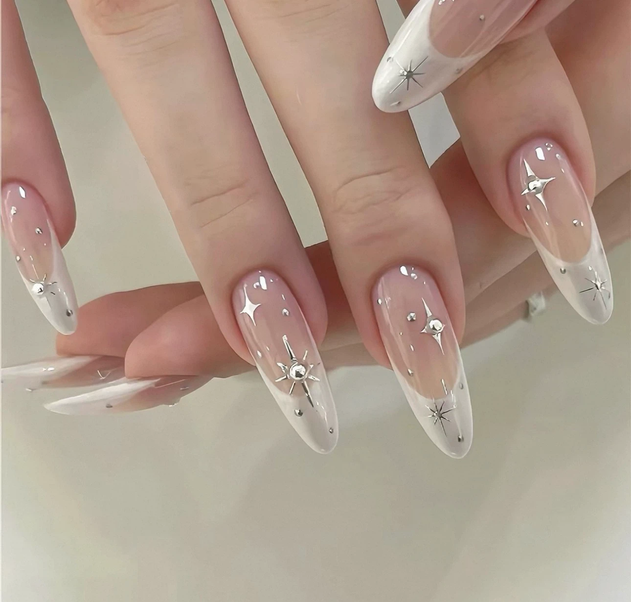 Handpainted Press-On Nails with Star Embellishments