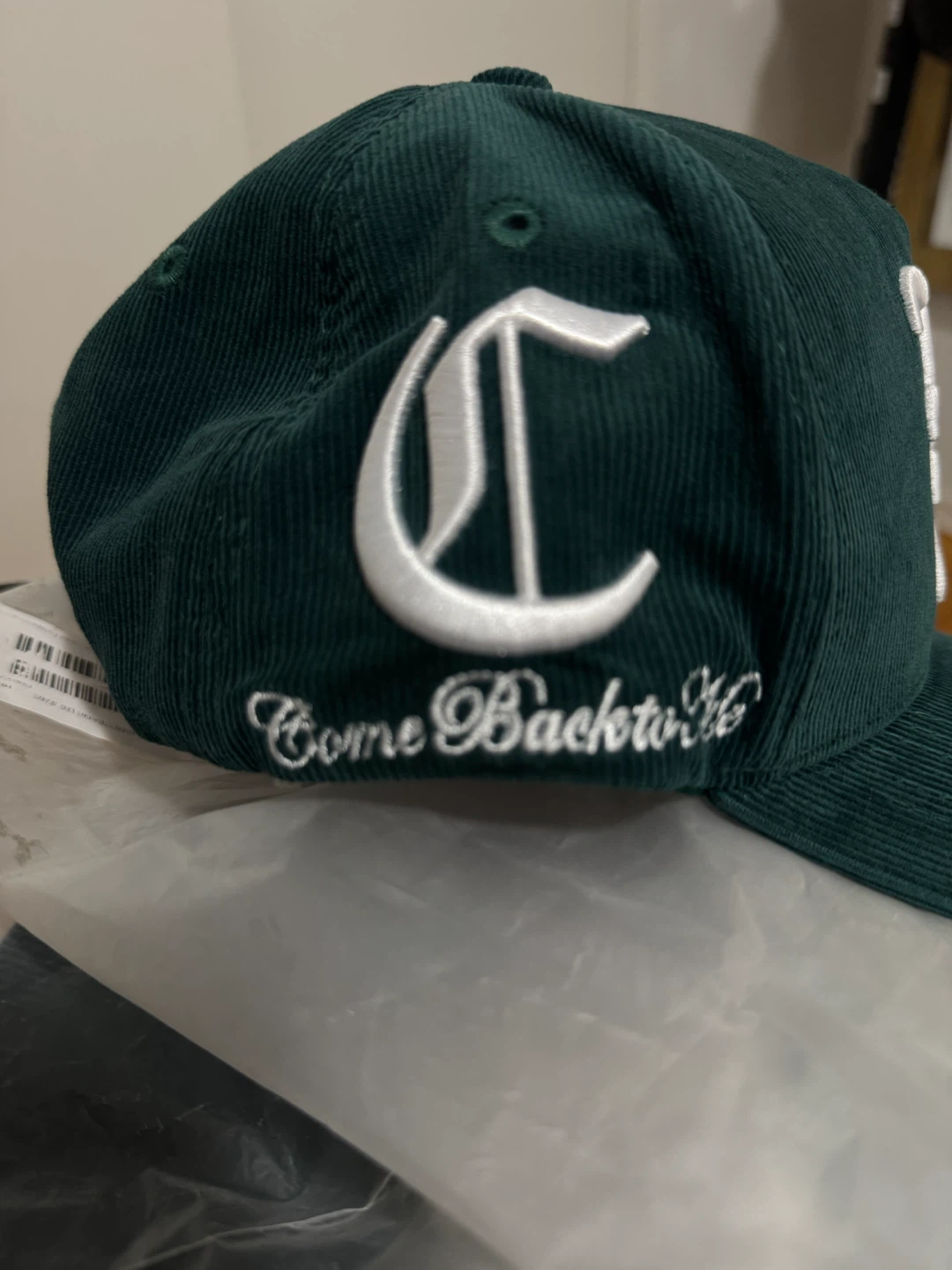 Green Corduroy Baseball Cap with Embroidered Letters - photo 3