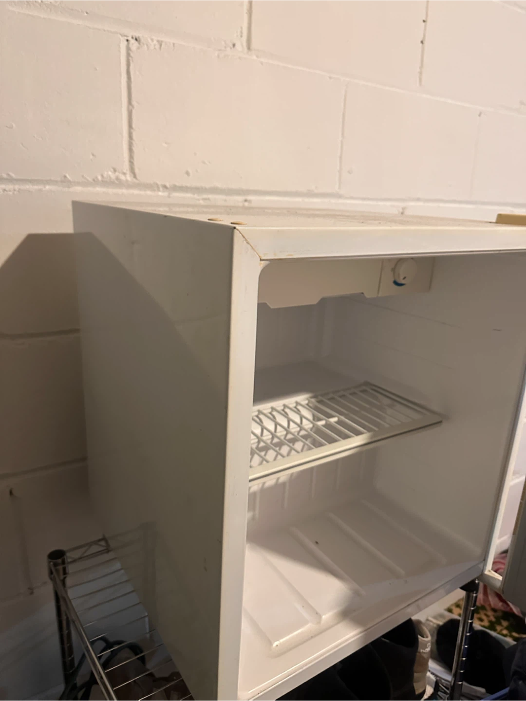 Diplomat Mini Fridge - photo 4