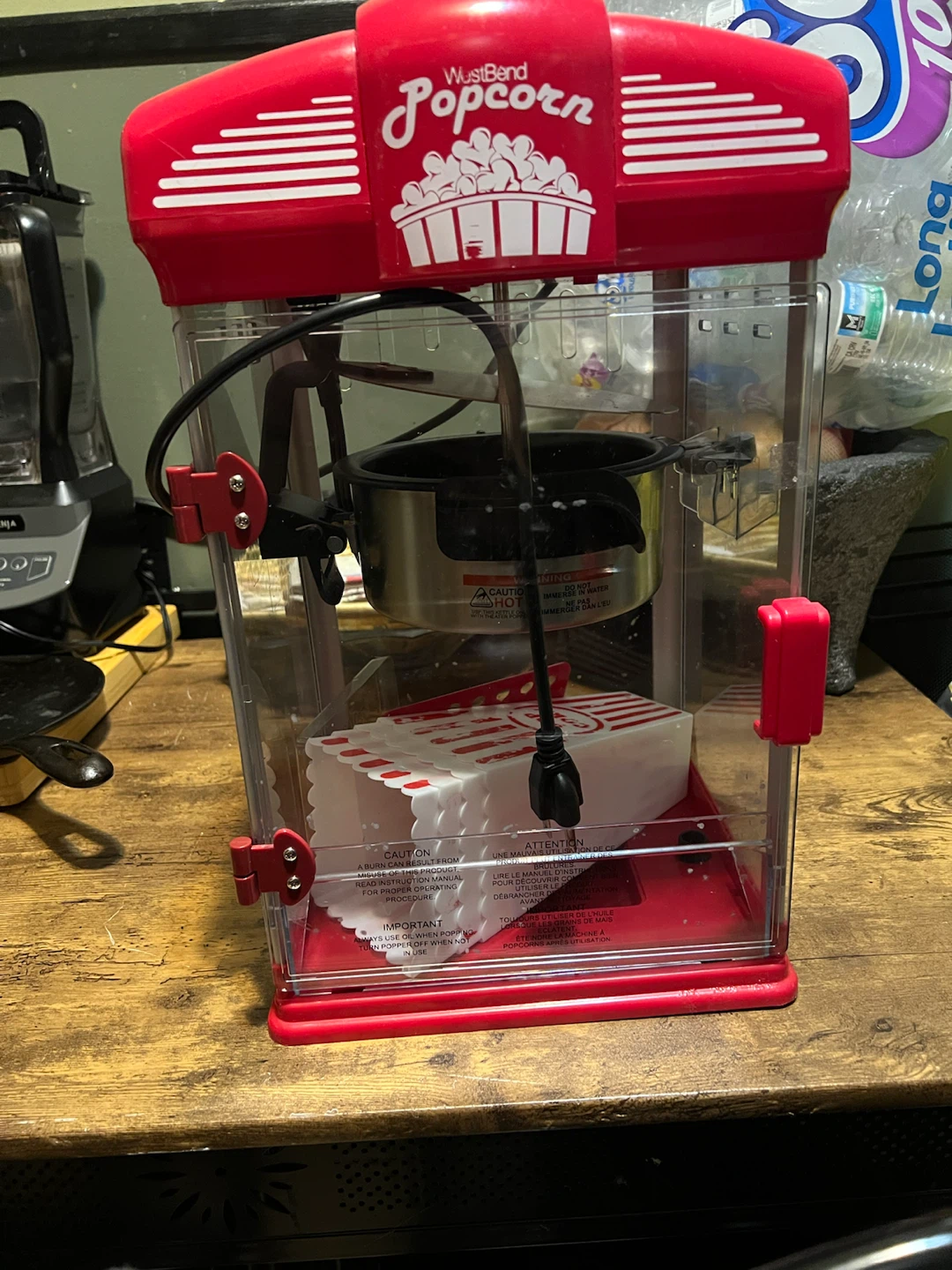 West Bend Popcorn Machine - photo 3