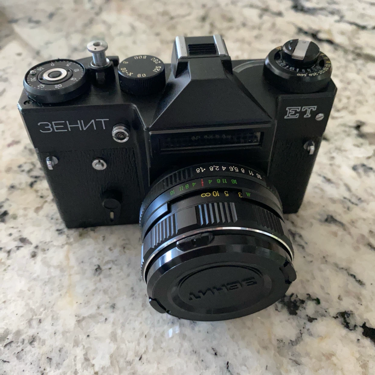 2 day sale! Vintage Zenit ET 35mm Film Camera - photo 2