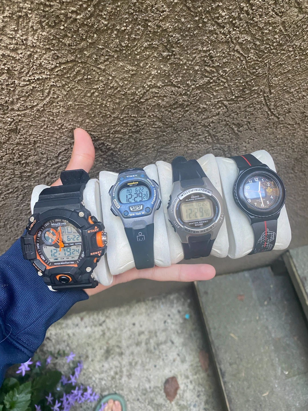 Assorted Digital and Analog Watches 50$ for all negotiable - photo 2
