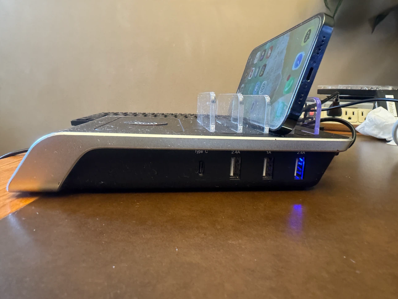 Multi-device Charging Station with Wireless Pad - photo 3
