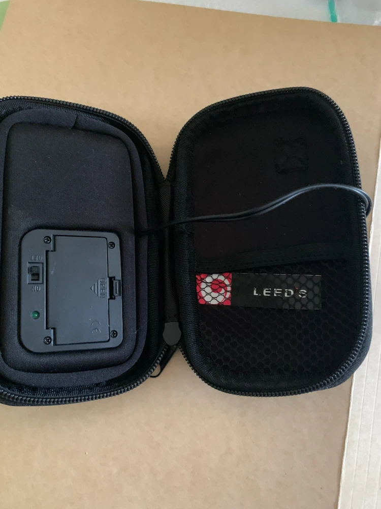 Leeds Portable Speaker with Intel Core i5 Sticker - photo 3