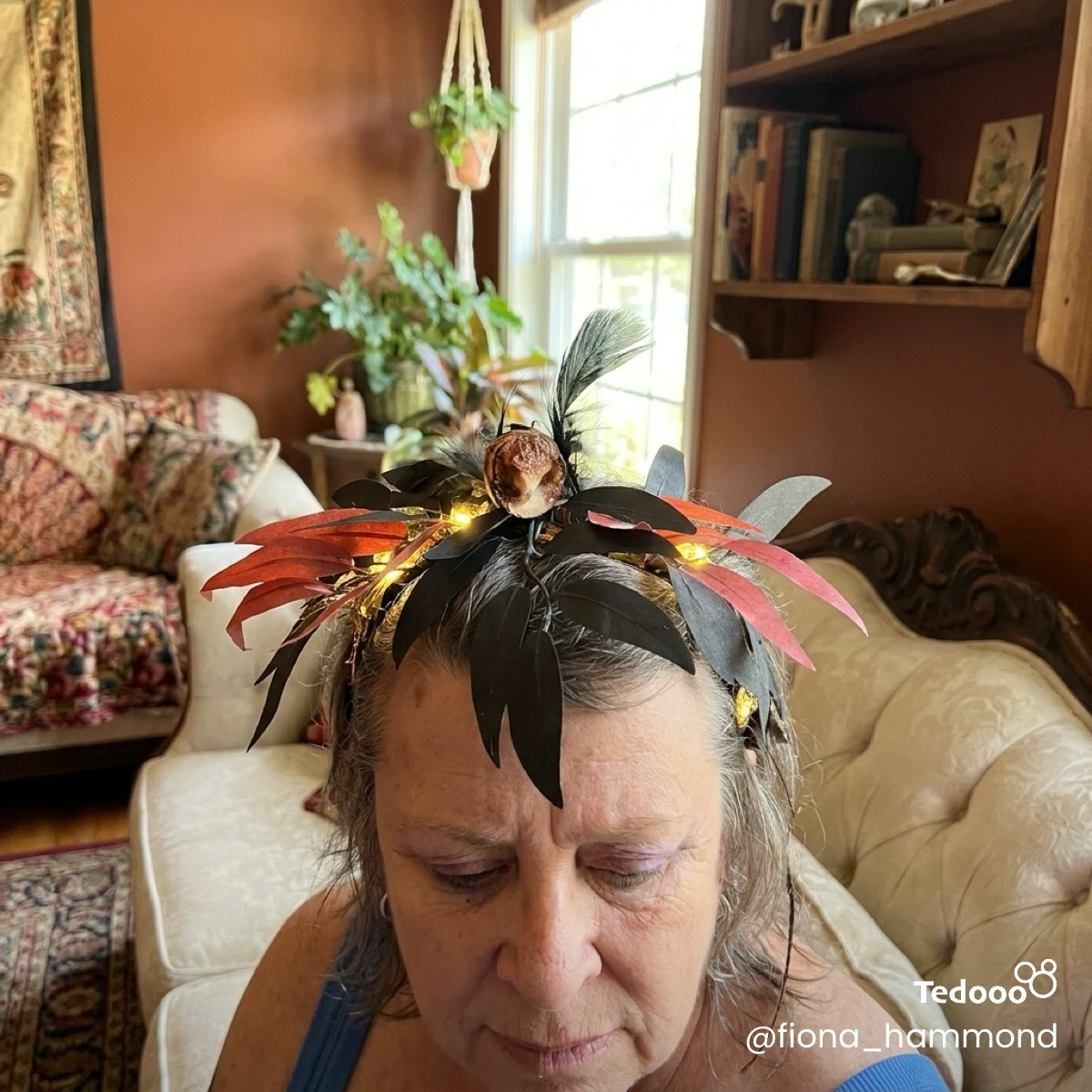 Feather and Leaf Headband with Lights - photo 2